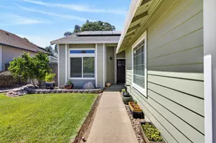 2237 Americana Dr, Roseville, CA 95747 - Photo 3
