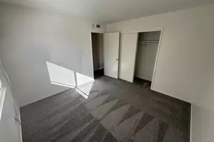 805 Carro Dr, Sacramento, CA 95825 - Photo 13