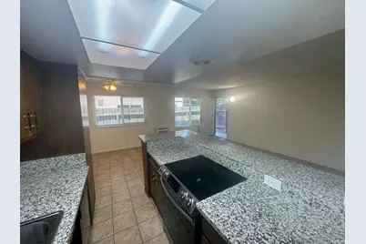 805 Carro Drive, Sacramento, CA 95825 - Photo 37