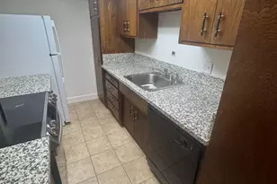 805 Carro Dr, Sacramento, CA 95825 - Photo 25
