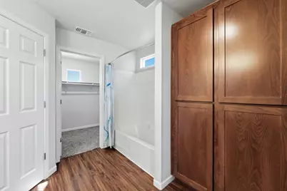 8155 Weeping Willow Lane, Sacramento, CA 95828 - Photo 21