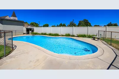606 Palm Avenue, Ripon, CA 95366 - Photo 27