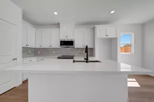 224 Shiplap Cir, Sacramento, CA 95835 - Photo 5