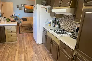 1330 Trieste Dr, Hollister, CA 95023 - Photo 7