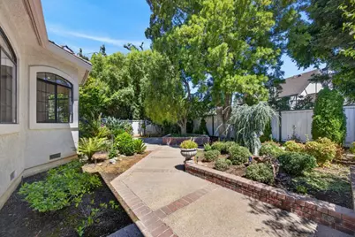 4932 Roselin Way, Elk Grove, CA 95758 - Photo 77