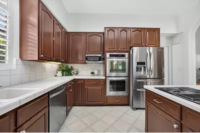 4932 Roselin Way, Elk Grove, CA 95758 - Photo 35