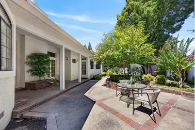 4932 Roselin Way, Elk Grove, CA 95758 - Photo 75