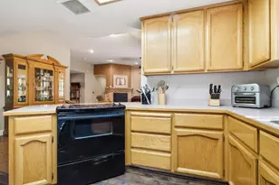 11745 Del Paso Ct, Auburn, CA 95602 - Photo 9