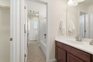 2224 Mist Hill Way, Roseville, CA 95747 - Photo 37