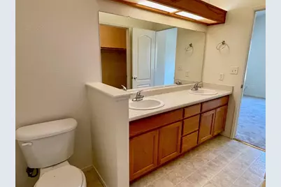 653 Stonewood Drive, Los Banos, CA 93635 - Photo 7