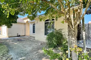 653 Stonewood Dr, Los Banos, CA 93635 - Photo 19