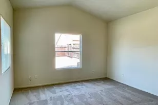 653 Stonewood Dr, Los Banos, CA 93635 - Photo 11