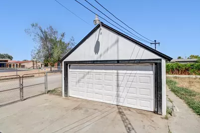 2562 Taft Street, Sacramento, CA 95815 - Photo 29