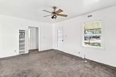 2562 Taft Street, Sacramento, CA 95815 - Photo 7