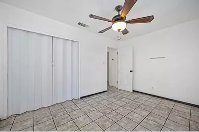 7023 Larchmont Drive, North Highlands, CA 95660 - Photo 27