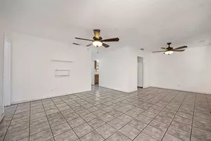 7023 Larchmont Dr, North Highlands, CA 95660 - Photo 15