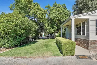 4921 E Hogan Lane, Lodi, CA 95240 - Photo 5