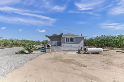 17569 Campbell Avenue, Escalon, CA 95320 - Photo 49