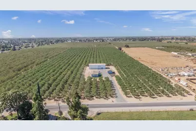 17569 Campbell Avenue, Escalon, CA 95320 - Photo 45