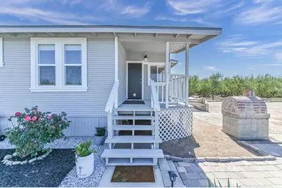 17569 Campbell Avenue, Escalon, CA 95320 - Photo 5