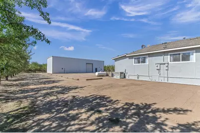 17569 Campbell Avenue, Escalon, CA 95320 - Photo 51