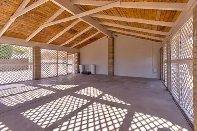 163 N Santa Rosa Street, Los Banos, CA 93635 - Photo 37