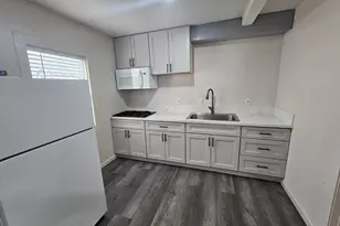 633 B St, Yuba City, CA 95991 - Photo 5