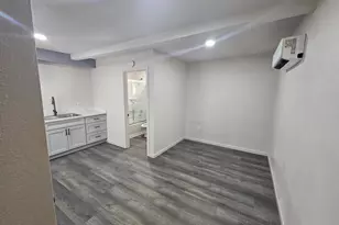 633 B St, Yuba City, CA 95991 - Photo 3
