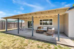 3908 Westporter Dr, Sacramento, CA 95826 - Photo 23