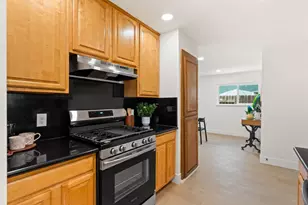 3908 Westporter Dr, Sacramento, CA 95826 - Photo 13