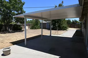 1361 Longshore Ct, Sacramento, CA 95838 - Photo 7