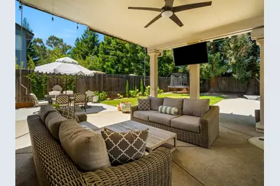 8959 Augustine Court, Orangevale, CA 95662 - Photo 11