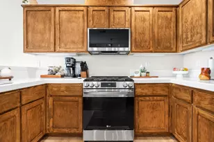 22773 Watkins St, Hayward, CA 94541 - Photo 23