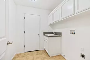 5837 Webb St, Riverbank, CA 95367 - Photo 19