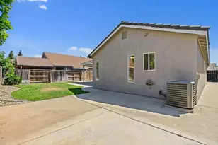 5837 Webb St, Riverbank, CA 95367 - Photo 37