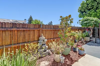 8119 Greenock Way, Antelope, CA 95843 - Photo 47