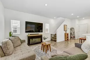 5072 Molino Cir, Roseville, CA 95747 - Photo 5