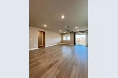 11529 Lagarto Way, Rancho Cordova, CA 95742 - Photo 5