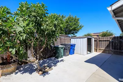 712 Walnut Avenue, Patterson, CA 95363 - Photo 35