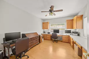8300 Country Club Ln, Auburn, CA 95602 - Photo 27