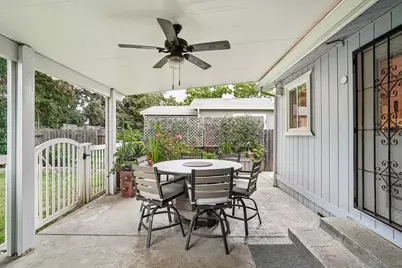 9105 Jonell Court, Elk Grove, CA 95624 - Photo 27