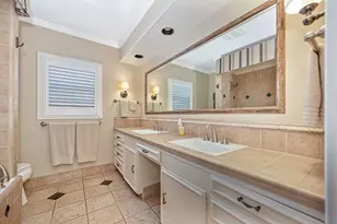 751 San Ramon Way, Sacramento, CA 95864 - Photo 37