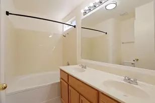5451 Governor Cir, Stockton, CA 95210 - Photo 13