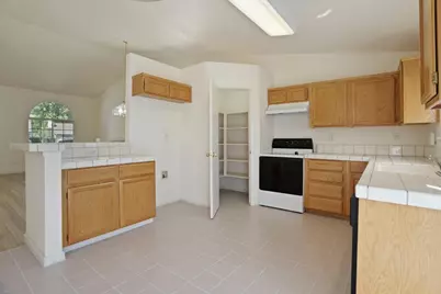 5451 Governor Circle, Stockton, CA 95210 - Photo 9