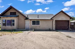 501 Flower St, Turlock, CA 95380 - Photo 1