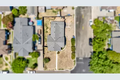 501 Flower Street, Turlock, CA 95380 - Photo 3