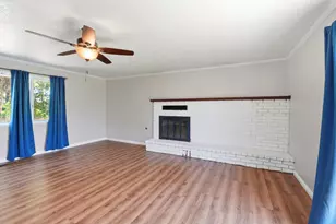 210 Laurel Ct, Ripon, CA 95366 - Photo 5