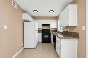 7804 68th Ave, Sacramento, CA 95828 - Photo 7