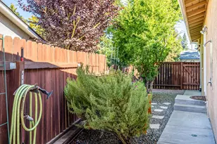 5220 Glancy Dr, Carmichael, CA 95608 - Photo 31