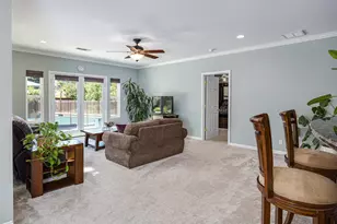 5220 Glancy Dr, Carmichael, CA 95608 - Photo 9